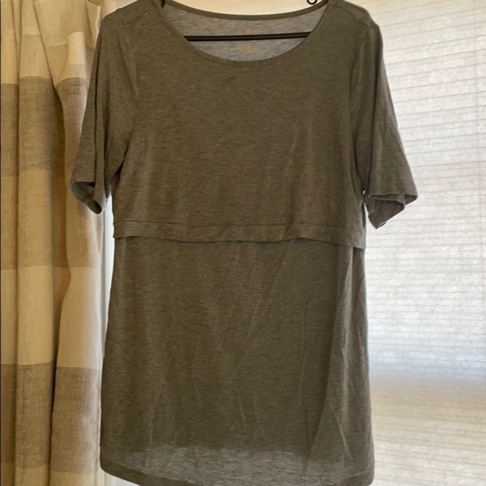 Maternity nursing top